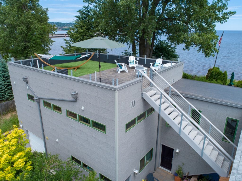 The best lodging on Park Point in Duluth
