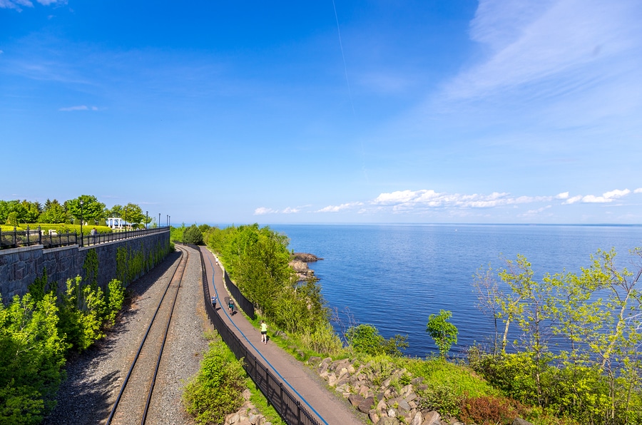 10 socially distant things to do in Duluth